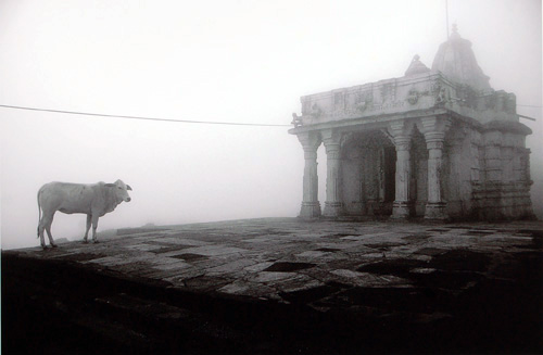 Giclee prints of archtectural photographs of contemporary Indian Artist Rahul Gajjar