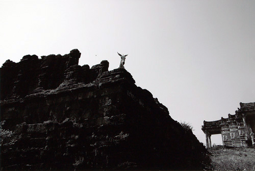 Giclee prints of archtectural photographs of contemporary Indian Artist Rahul Gajjar